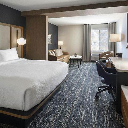 Fairfield By Marriott Inn & Suites Fresno Riverpark Exteriör bild
